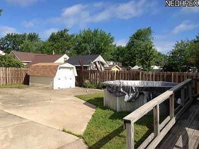 4th image of 1304 E 346th St