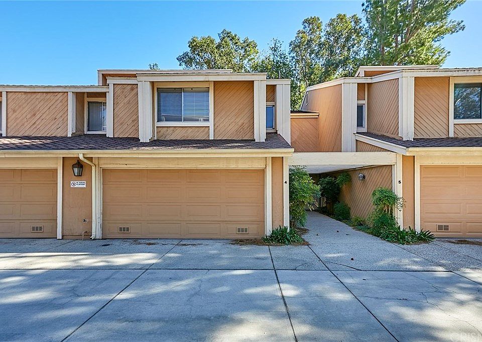 1st image of 18140 Andrea Cir S Unit 4
