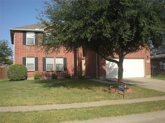 2nd image of 3812 Kathryn Way