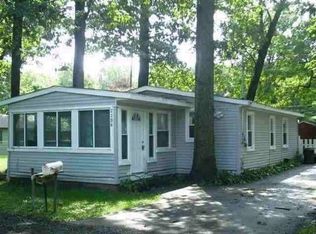 2136 Glenwood Ct, Brooklyn, MI 49230