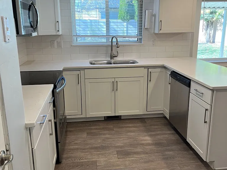 601 S Franklin Park Dr — Photo 9