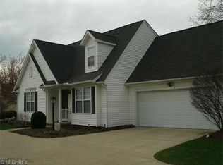 1121 Glencove Commons Dr, Brunswick, OH 44212
