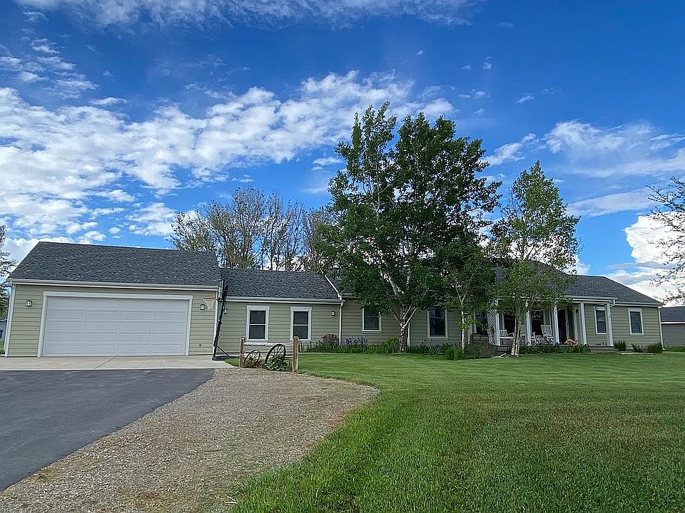1st image of 5823 Creek Dr