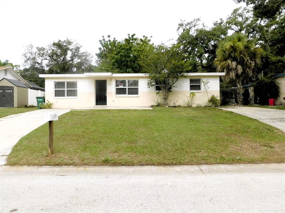 1st image of 651 12th Ave N