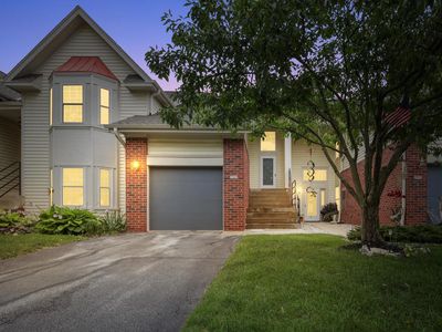 3581 West Old Oaks DRIVE, Milwaukee, WI, 53221