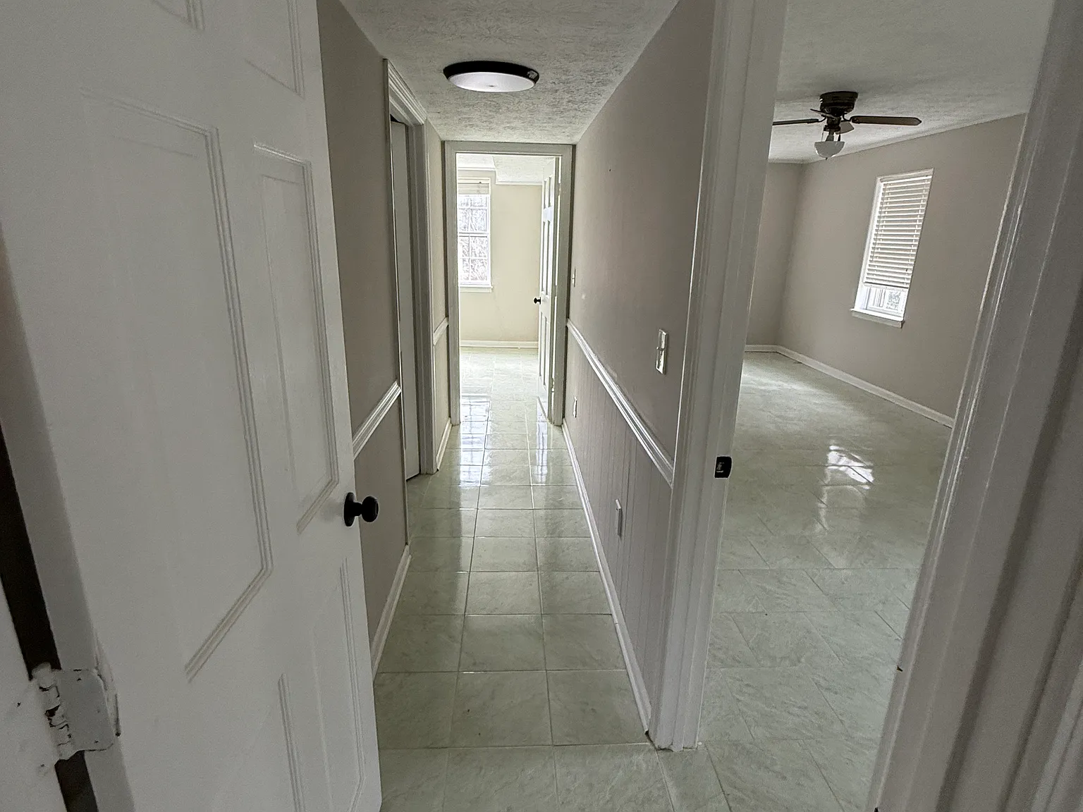 6 bed, 2626 sqft, $2,500 — Photo 2