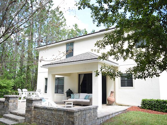 5th image of 260 S Arabella Way
