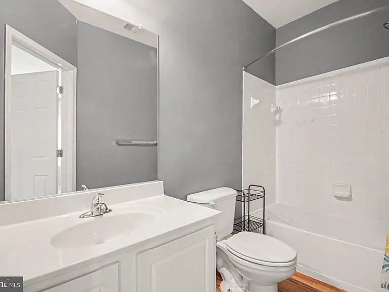 3041 Chinkapin Oak Ln — Photo 21