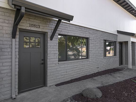 2nd image of 10813 NE 7th St #1