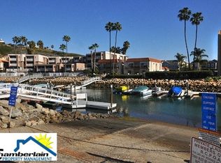 4560 Cove Dr APT D, Carlsbad, CA 92008