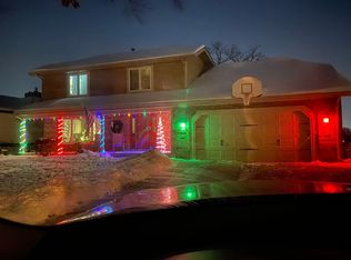 1724 19th Ter NW, New Brighton, MN 55112