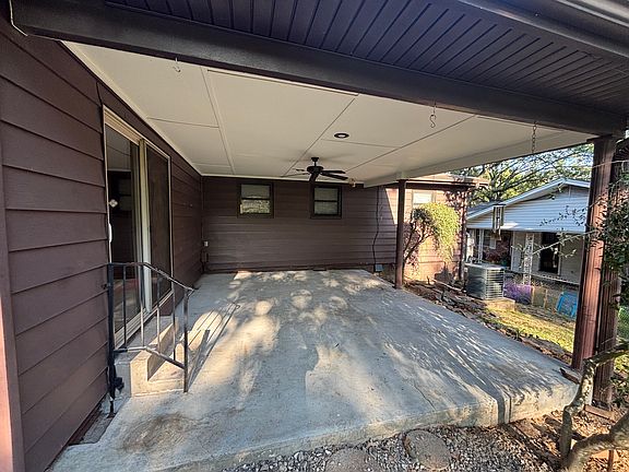 3rd image of 5712 Marion St