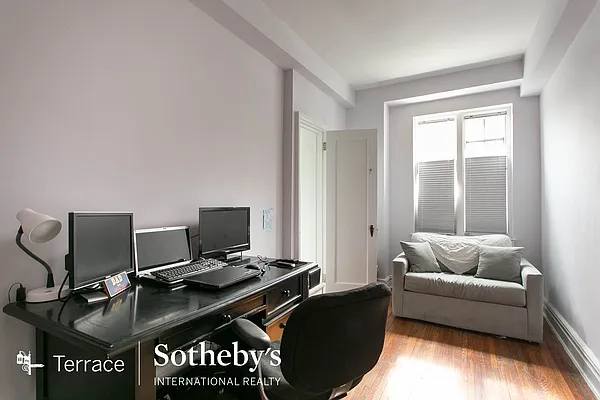 Sold by Terrace Sotheby's International Realty | media 35