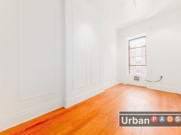 5th image of 325 Nostrand Ave #4B