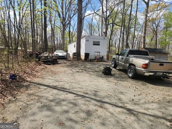 97 Jordan Rd, Hiram, GA 30141