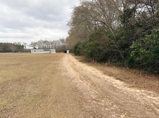 405 Westwood Dr, Fitzgerald, GA 31750