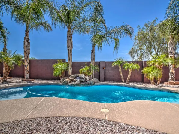 33332 N Roadrunner Ln, San Tan Valley, AZ 85142