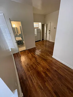 Rented by Best Apartments North Inc | media 18