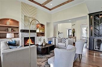 3rd image of 3038 W 157th Ct