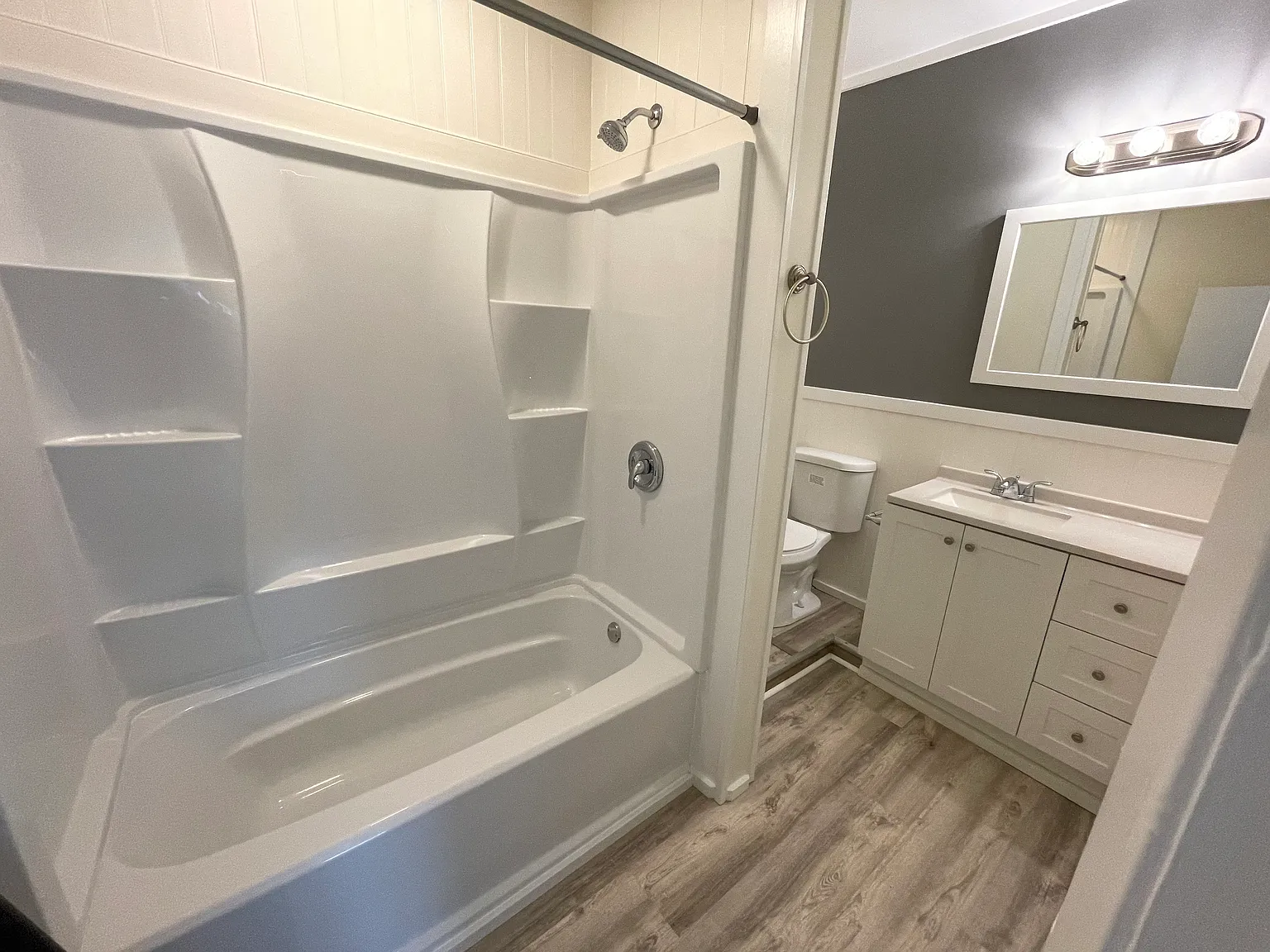 1 bed, 760 sqft, $1,425 — Photo 4