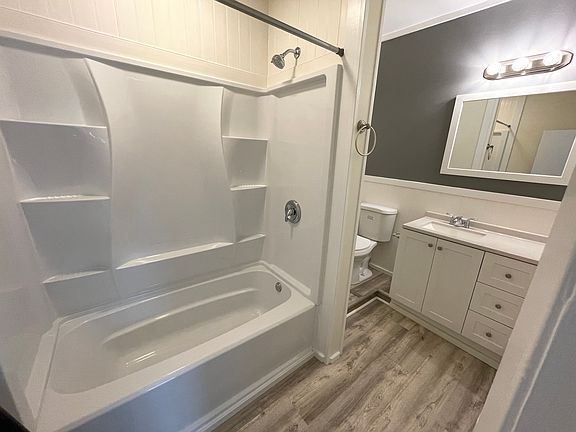 4th image of 54 N Main St #4