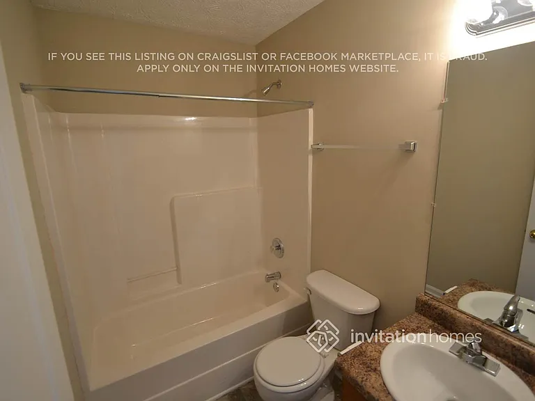 485 Rosewood Cir — Photo 10