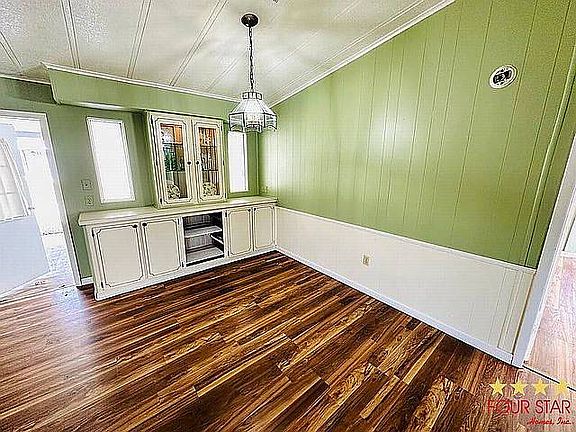 3rd image of 389 Spring Lake Dr