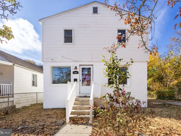 1204 Townsend St, Chester, PA 19013
