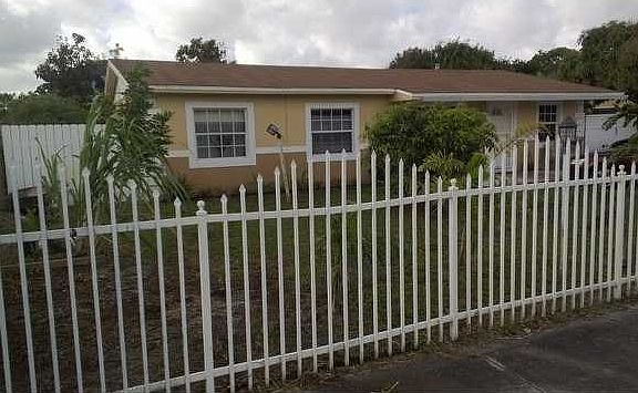 2nd image of 4324 NW 202nd St
