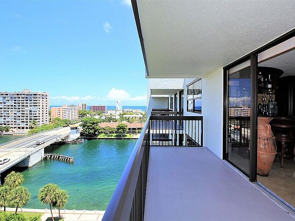 4th image of 2900 NE Forteen Street Cswy #1004