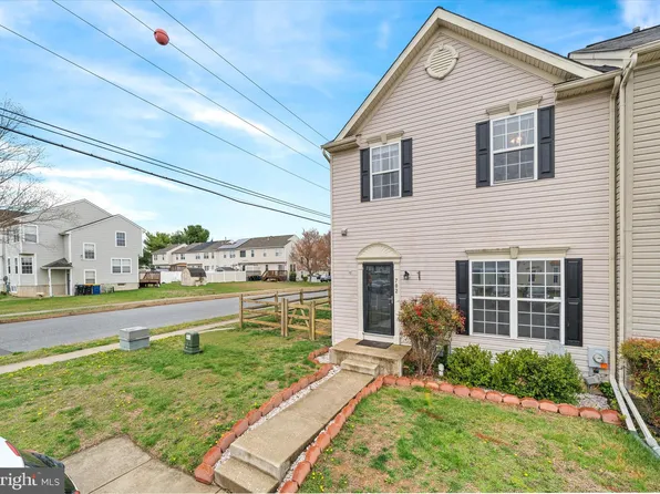 702 Birch Tree Ln, Smyrna, DE 19977