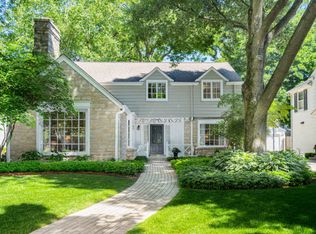 6040 N Bay Ridge Ave, Whitefish Bay, WI 53217