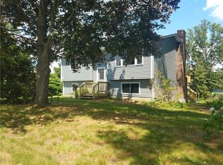48 Lawn Ave, Jamestown, RI 02835