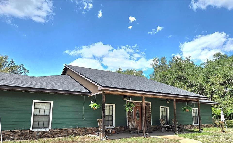 1st image of 2672 SE 35th St