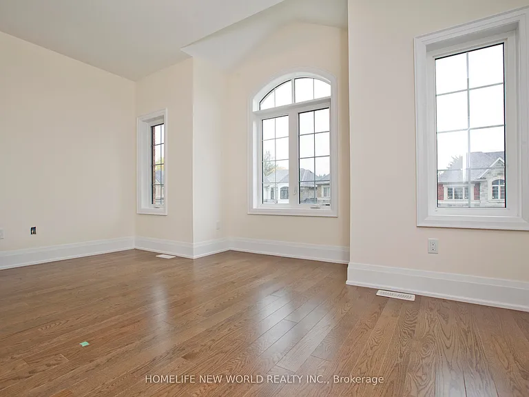 11 Queen Magdalene Pl — Photo 25