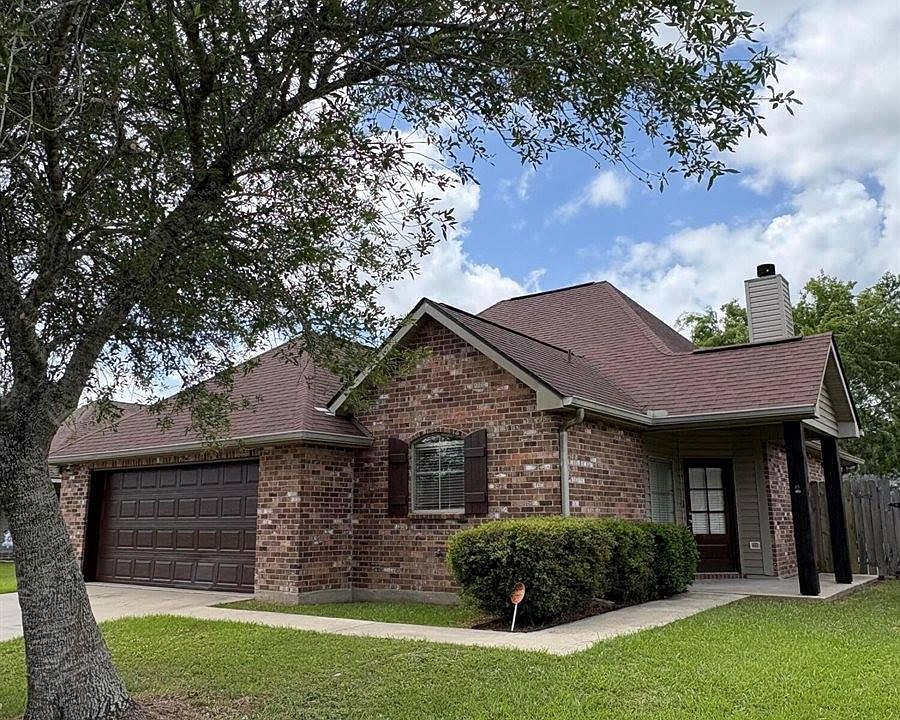 1st image of 309 Stags Leap Ln