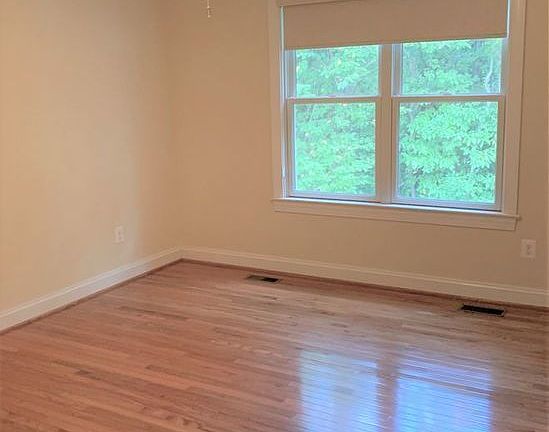 5th image of 6460 Ben Way
