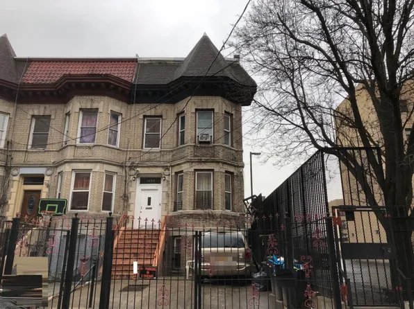 1352 Franklin Ave, Bronx, NY 10456