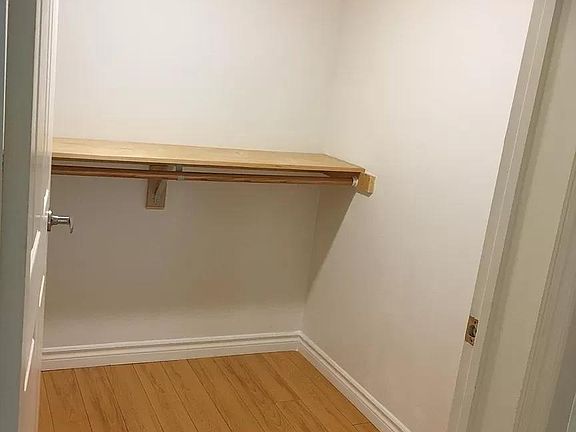 5th image of 5264 Satsuma Ave