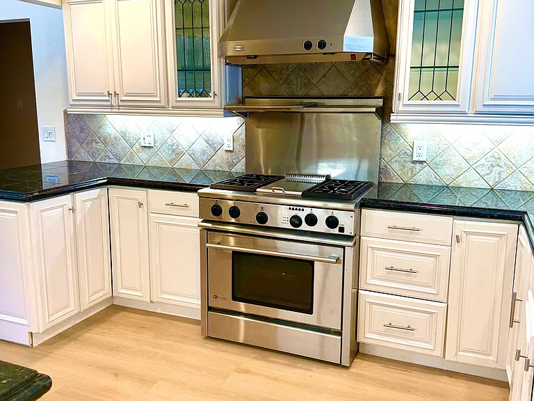 1403 Annapolis Way — Photo 22
