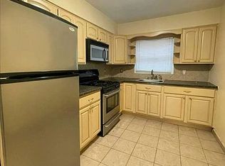 17 Amsterdam Ave #2, Staten Island, NY 10314