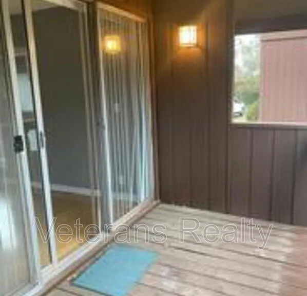 210 Lanai Vlg #C — Photo 11