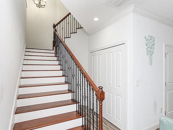 2nd image of 2301 SW Barber Ln #2