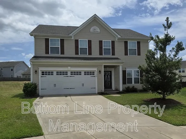1524 Bailiff Ct SW, Concord, NC 28025