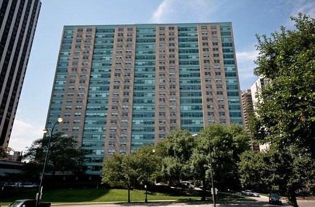 1st image of 3180 N Lake Shore Dr APT 8F01