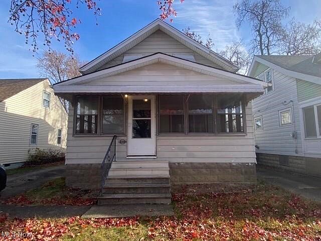 1st image of 4501 W 172nd St