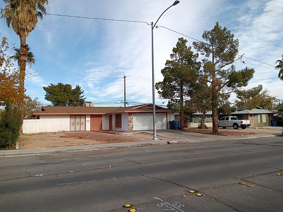 3132 Vegas Valley drive