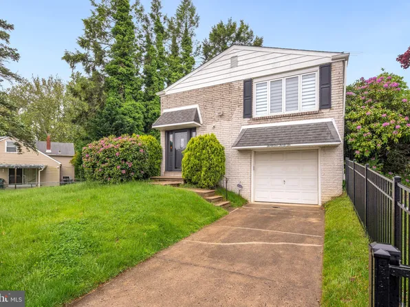 3136 Welsh Rd, Philadelphia, PA 19136