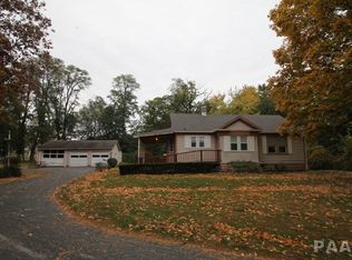 347 Old Germantown Rd, Germantown Hills, IL 61548