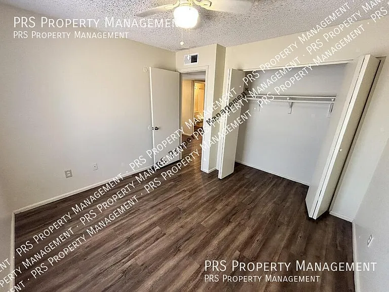 3226 N Sycamore Pl — Photo 26